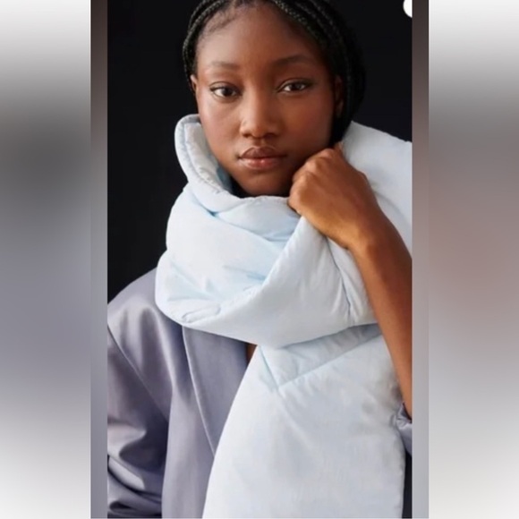 NWT Anthropologie Maeve Puffer Scarf / OSFA / Accessory - Picture 6 of 6